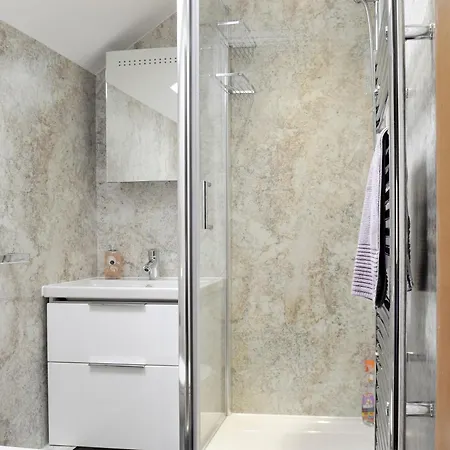 9 Howrahs Court Keswick (Cumbria)